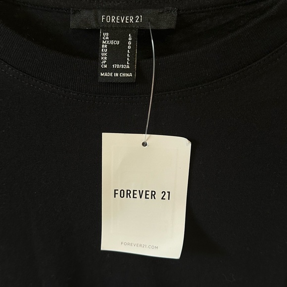 Boxy crop tshirt - Picture 4 of 4